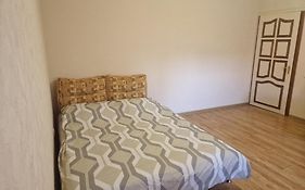 Apartment On Kravchuka, 11B
